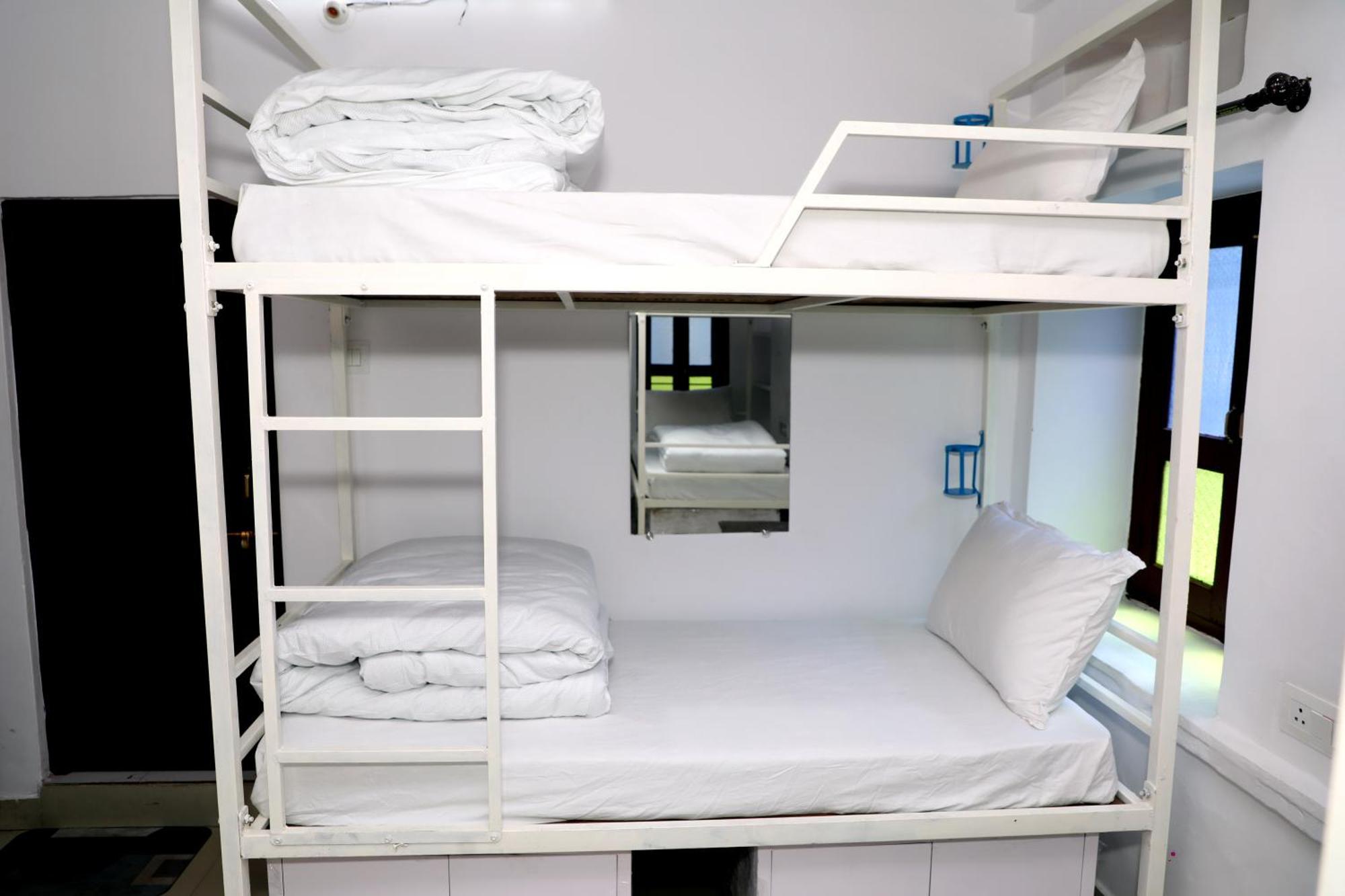 The Mama Hotel - Rooms And Dormitory Udaipur Ngoại thất bức ảnh